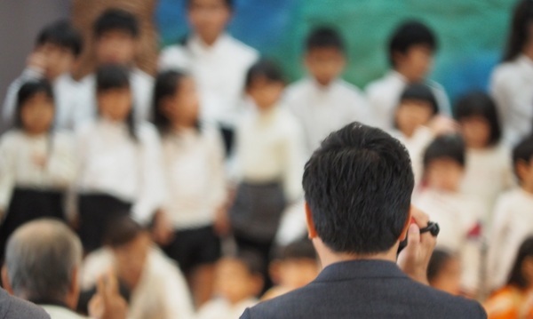 クラスの「困っている子」と「困った子」。子どもの行動にはさまざまな要因がある