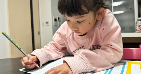 鉛筆の「持ち方」と「筆圧」に要注意！　入学後の学力を左右する意外な理由を小学校教師が解説
