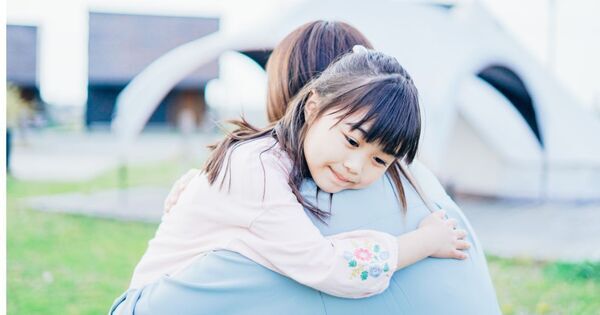 【放置は絶対にNG】愛着障害にもつながる「子どもをかわいいと思えない」問題
