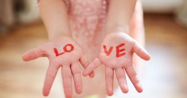 海外に学ぶ、子どもの自己肯定感を育てる言葉「アファメーション」20選