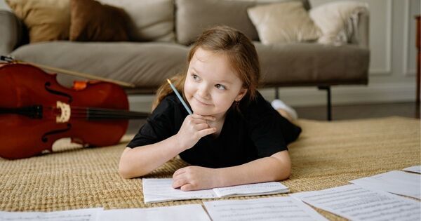 【INTJ】計画的で未来思考な子ども！「未来設計師さん」の特徴は？｜MBTI性格タイプ