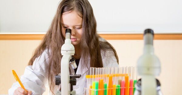 【INTP】論理的で発明好きな子ども！「しずかなる博士さん」の特徴と育て方｜MBTI性格タイプ