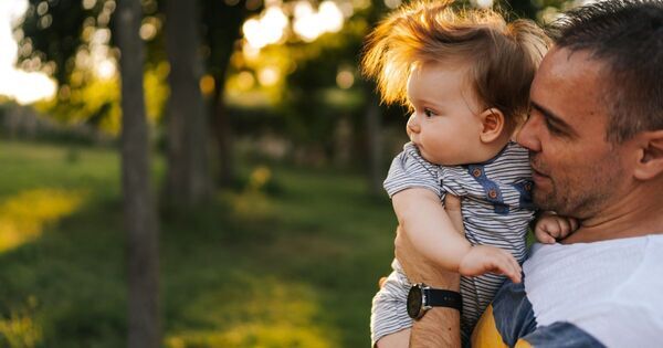 父性＝パパ・男らしさじゃない！  親なら誰もがもつ「父性」の４つの役割