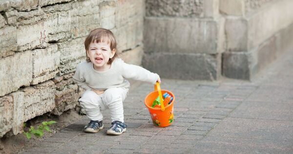 「イヤイヤ期」は存在しない！？「敏感期」という考え方【Udemy講師・神原えみ モンテッソーリガイド第3回】