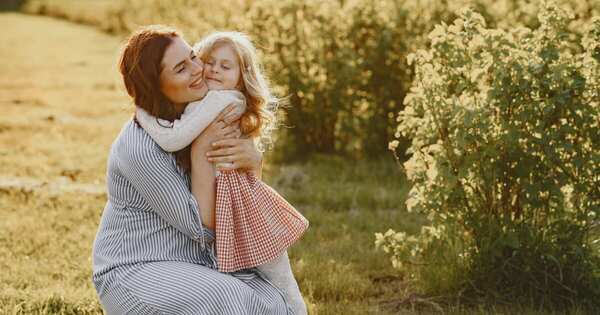 “困っている子” を助けられる「優しい子」に！　思いやりと自制心を育てる【5つの家庭習慣】