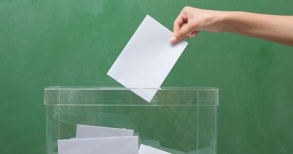 選挙に子どもを連れて行かないと損！？「親子連れ投票」の驚きの効果とは