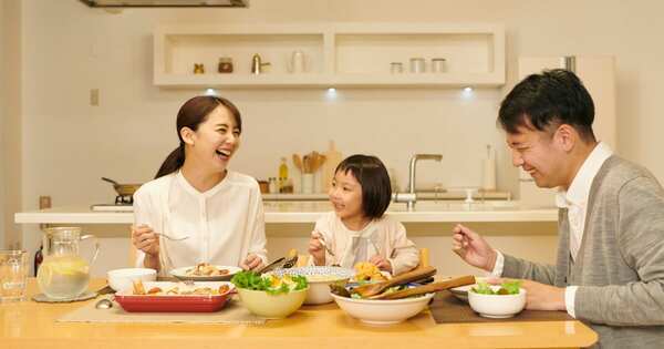 「すごいね」は逆効果！？　専門家6人が明かす【子どもが伸びるほめ方｜完全ガイド】