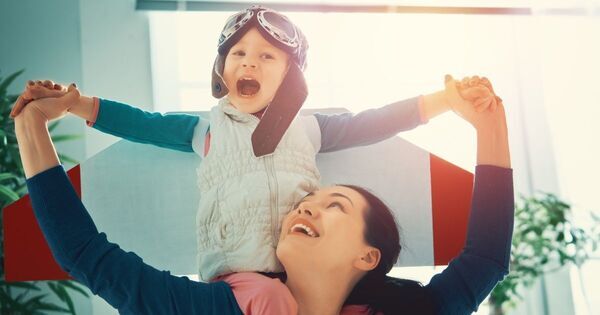 世界で注目の子育てスタイル、でも「重すぎる愛情」は落とし穴も。”エレファントペアレント” な親の特徴7つ