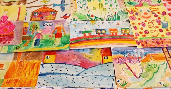 「ちゃんと描いて」はNG。プロが教える、子どもの表現力を伸ばす【年齢別】アート・造形遊び