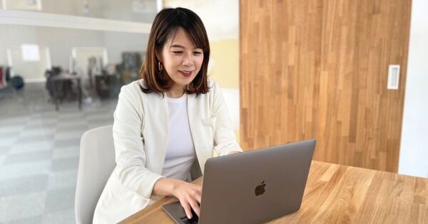 「うちの子、このままで大丈夫？」『戦略的ほったらかし教育』著者・岩田かおりさんが、実体験で語る