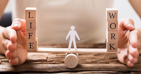 ワークライフバランスってなに？　議員には労働基準法がない！？【親子で学ぶ 政治の話】