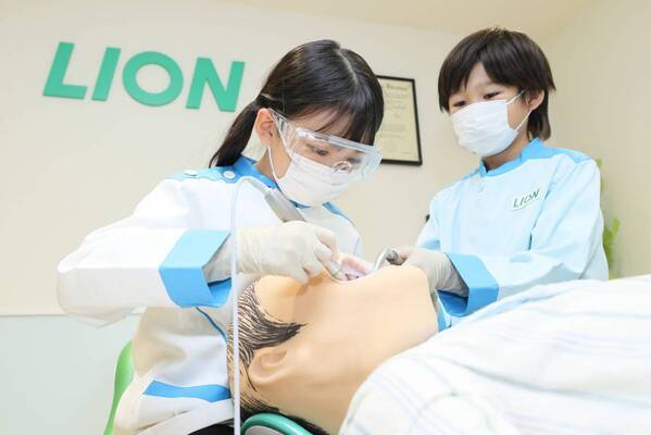 「 “なりきり” の魔法」で子どもの自信が育つ！ 家庭でできる5つのアイディア｜「キッザニア白書2025」の調査から