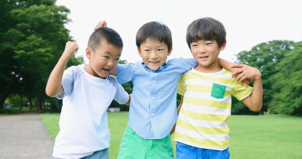 リーダーになる子は「目立つ子」じゃない？　静かに信頼を集める子の【3つの特徴】
