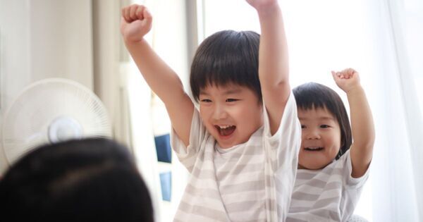 「考えて行動できない」は普通だった――シュタイナー教育が示す「7年周期」の子ども発達と親の関わり方