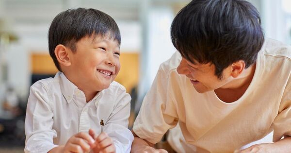 子どもをハグしていますか？　1日10秒で「心と脳」が育つ、親子スキンシップの科学