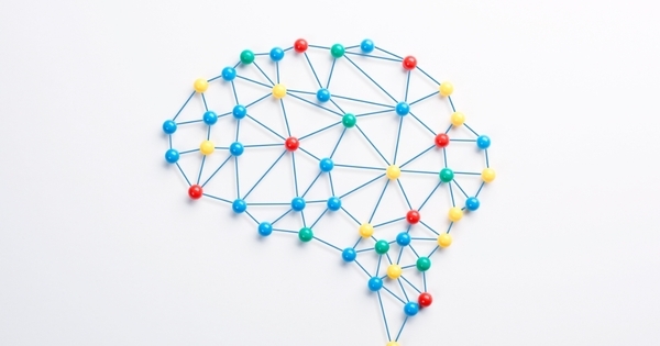 子どもがウソをつき始めたら「脳が育っている」サイン。発達心理学が明かす”ウソと知性”の意外な関係