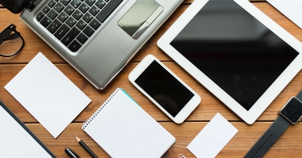 ビル・ゲイツ流、子どものパソコンの与え方。”14歳ルール”の真相と発達科学が示す本当の答え