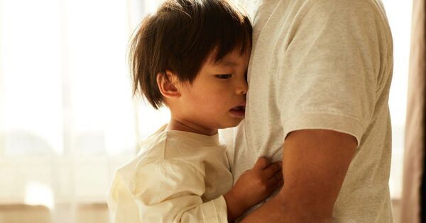 雷はなぜ光ってから鳴るの？ 子どもと学ぶ「音と光のかけっこ」