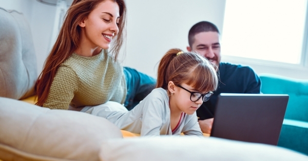 子どもにAIを使わせていい？　教育のプロが語る「子どもとAIの向き合いかた」