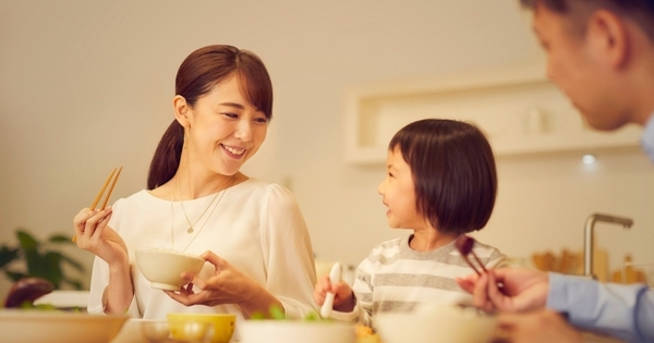 食育のほんとうの価値は、「栄養と成長」ではないかもしれない。ベビーフードブランド代表がたいせつにする、子どもと「食」のはなし