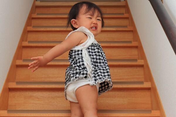 妻が第二子妊娠で緊急入院、残された父子の生活は立ち行かず…案じた近所の女性がしてくれたこと