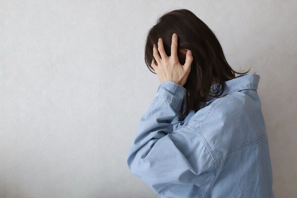 面会禁止の出産と入院。乳首は切れて痛いし授乳も「私だけできない……」追いつめられた産後、助産師さんの存在に救われた