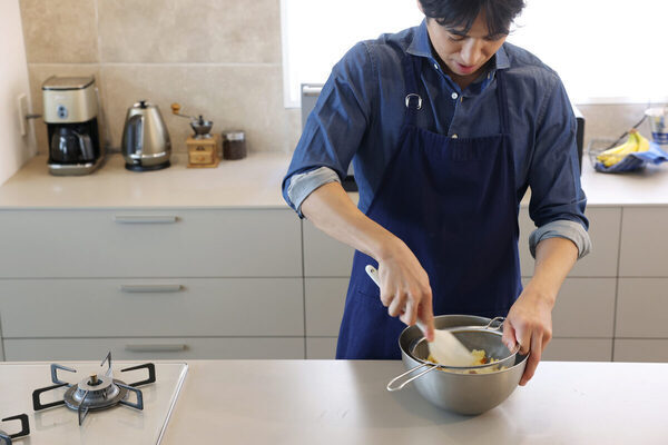 三児パパ俳優・高橋光臣さんがハマったスイーツの世界！「お菓子作りは小さな成功体験を積ませてあげられる」