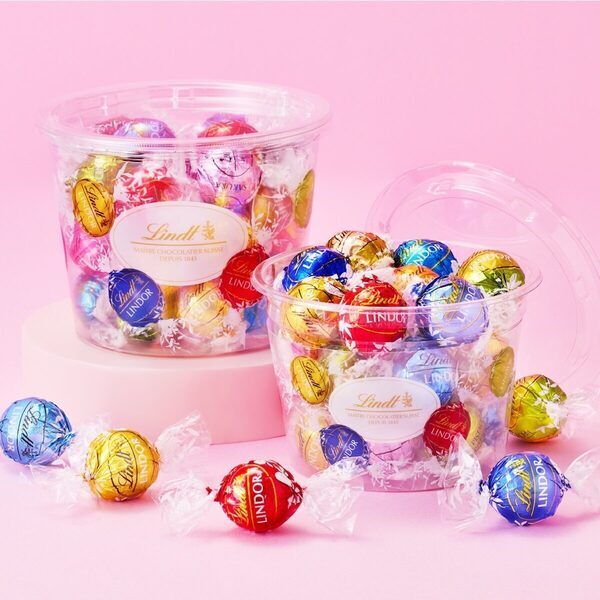 お得！【リンツ】チョコを袋いっぱいに詰めて楽しめる『PICK&MIX詰め放題』が期間限定で開催スタート