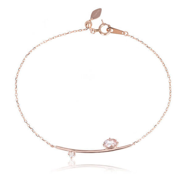 「それ、どこの？」と聞かれそうな、記憶に残るフォルム。これからの季節に欲しくなる「POUR TOI」のブレスレット