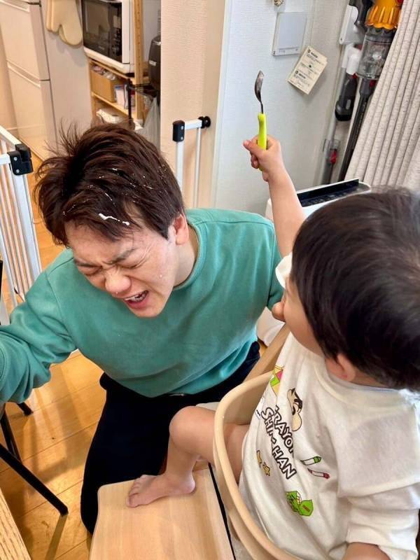 おばたのお兄さん、ワンオペ育児の夜を公開！「ママには内緒」のパパと息子の初体験とは……!?