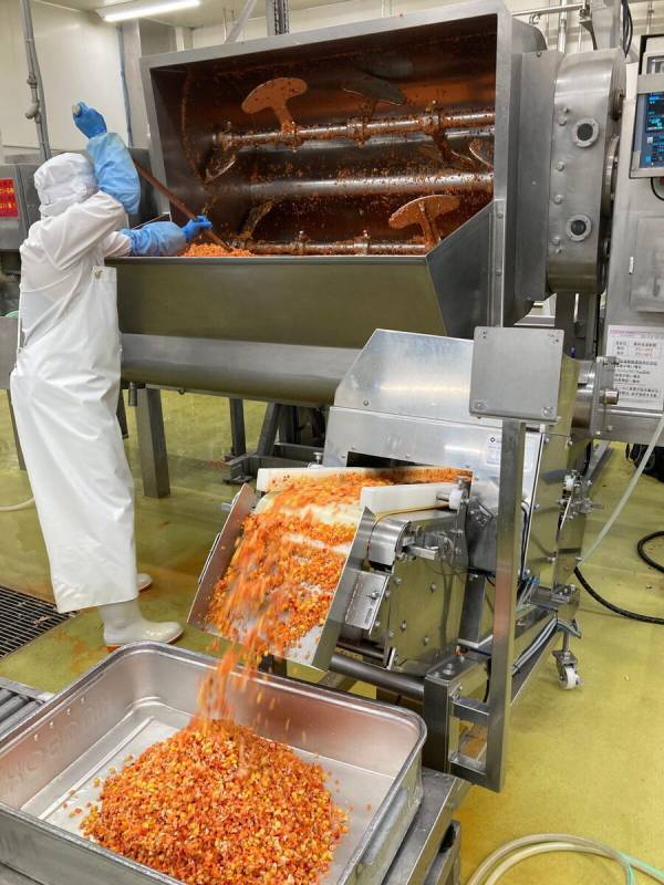 【オリジナルふりかけも作れちゃう】「ゆかり」でおなじみの食品工場、親子見学ツアーが超楽しい♡