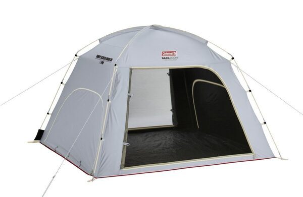 涼しさを追及した簡易テントも！ 公園や海などで、日差しを避けながら快適に過ごせるスクリーンシェード3型がコールマンから発売中