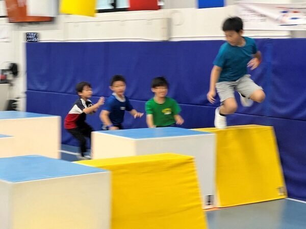 【15名限定】絶対楽しい！ 話題のスポーツ・パルクールでおにごっこ体験