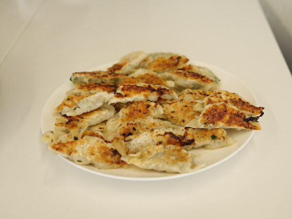 「お店の餃子みたい」と息子が大歓喜！ 参加費無料もうれしすぎる【モランボン】親子手づくり餃子教室（東京・府中市）