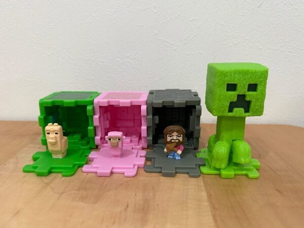 キター！5/16（金）からのマクドナルド「ハッピーセット」はマインクラフト／ザ・ムービーとちいかわ♪