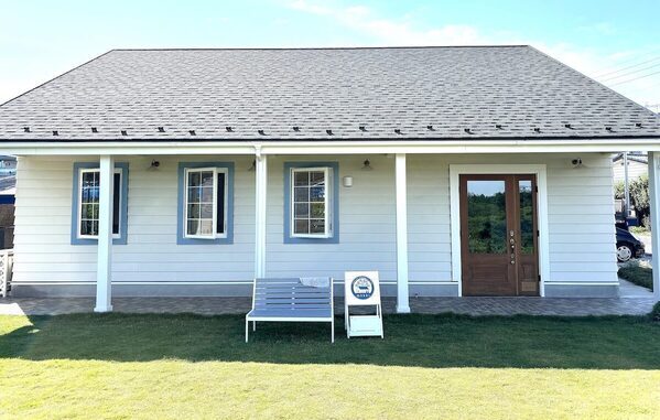 【もうすぐシーズン！ブルーベリー】摘みたての大粒果実を味わい、焼きたてのスイーツを楽しむ！“体験型ブルーベリー農園”