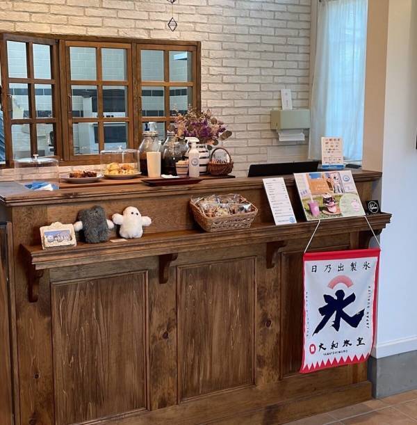 【もうすぐシーズン！ブルーベリー】摘みたての大粒果実を味わい、焼きたてのスイーツを楽しむ！“体験型ブルーベリー農園”