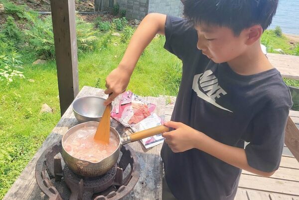 【子どもに大人気】ビジネス能力育成プログラム！経済活動と自立生活を通じて“挑戦する力”を育む3日間「ビジネスキャンプ北海道」