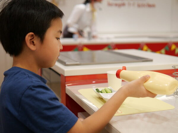 【マヨネーズの試食が楽しい！】キユーピーの見学施設「マヨテラス」は食べて遊べて学べる無料スポット