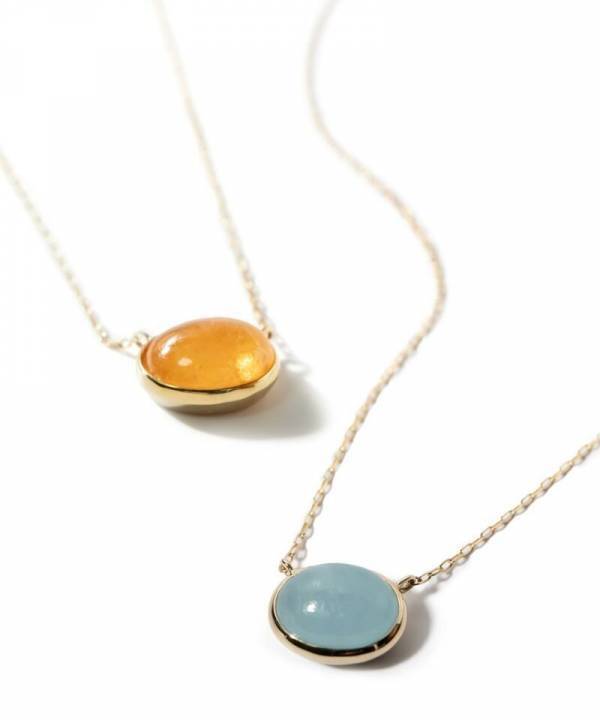 ほどよい色っぽ“とろみ“チェーンで身にまとう、都会的で洗練された大人の余裕。上質デザインのロングセラーアイテムが欲しい！