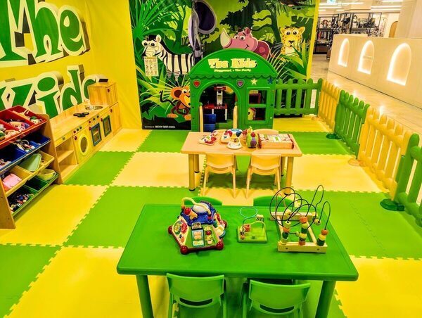 雨の日も、猛暑も、雪の日も楽しめる【遊具＆マッサージチェア完備】大丸京都に超大型室内遊園地『ザ・キッズ』オープン