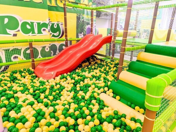 雨の日も、猛暑も、雪の日も楽しめる【遊具＆マッサージチェア完備】大丸京都に超大型室内遊園地『ザ・キッズ』オープン