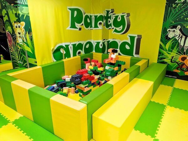 雨の日も、猛暑も、雪の日も楽しめる【遊具＆マッサージチェア完備】大丸京都に超大型室内遊園地『ザ・キッズ』オープン