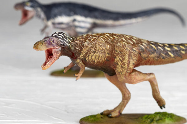 恐竜から昆虫まで！ 幕張メッセのワンフェスに“いきもの造形”特別企画が登場