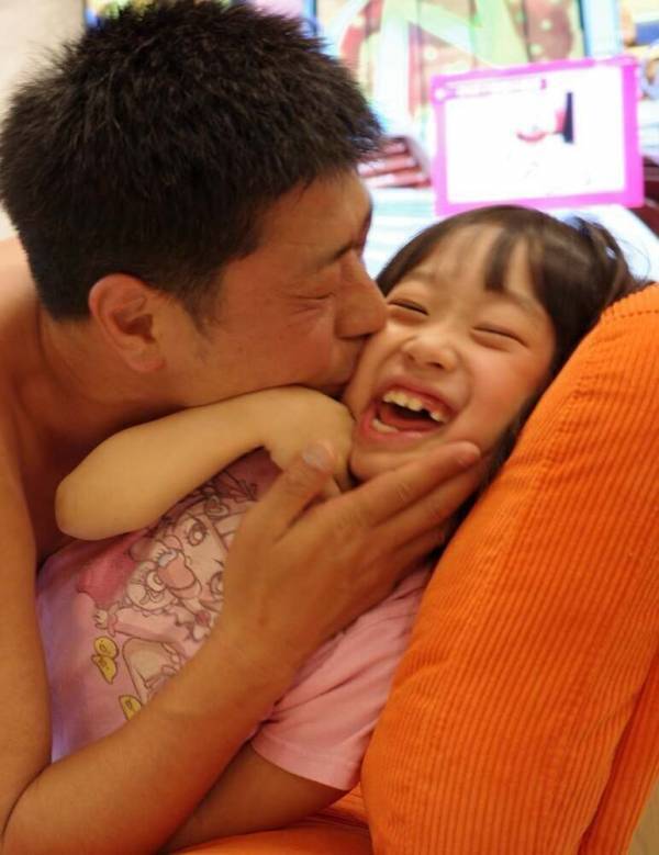 パンサー尾形さんの立ち会い出産、まさかの飲みものを買ってきて妻「マジありえない」