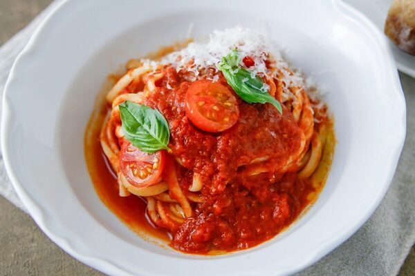 【パン食べ放題】ついにきた！ キッズメニューに子ども専用パン食べ放題が登場♪