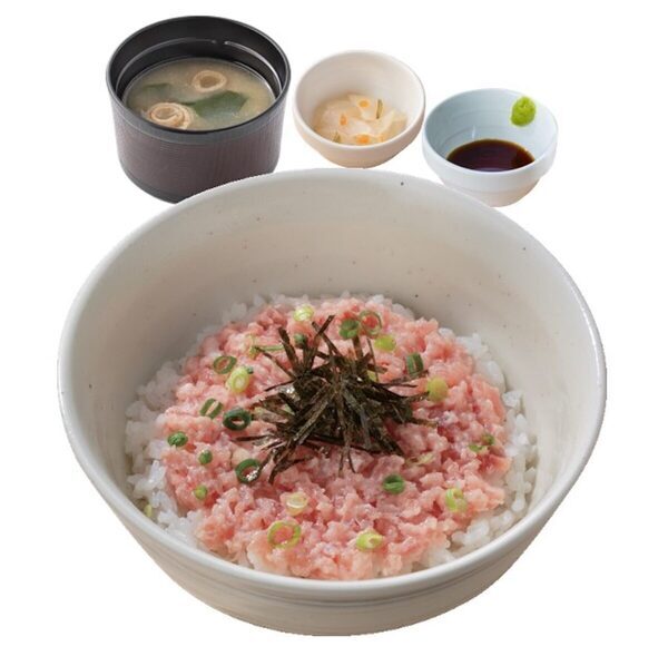 キター！【ガスト】33周年記念で「33%OFF 特別クーポン」配信スタート！アプリで人気10品がめっちゃお得