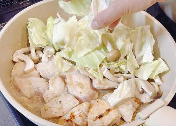 これ、時短の神確定です。切って袋にポン！解凍なしですぐメインができちゃう下味冷凍キットが便利すぎた話