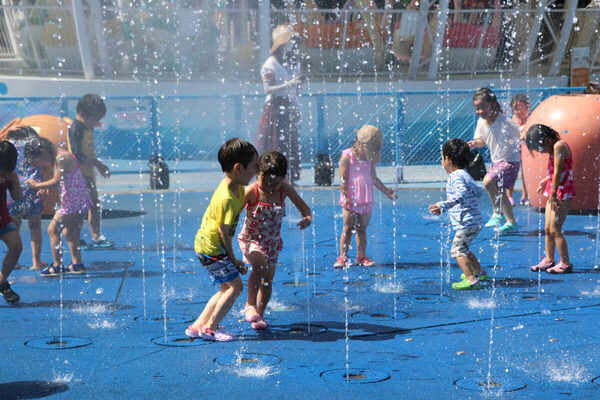 今年も開催！ 東京ドームシティでびしょぬれで楽しむアトラクション「わくわく！ウォーターガーデン」