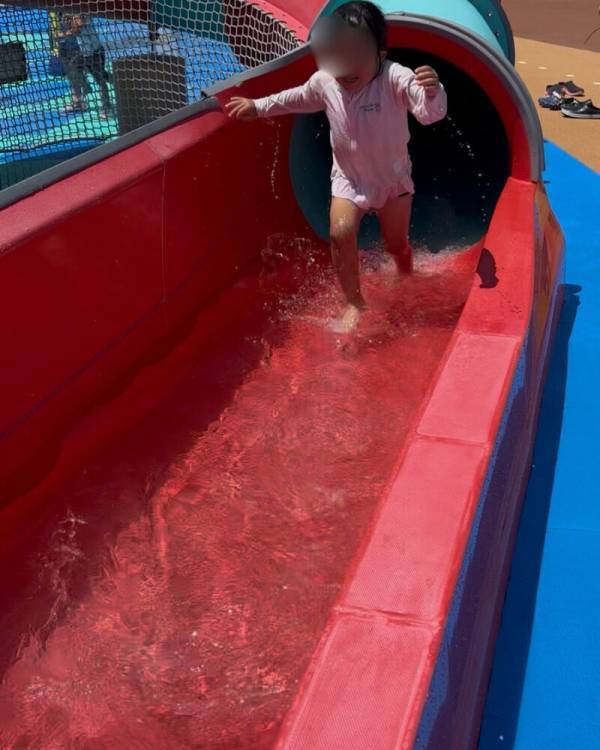 【よみうりランド プールWAI】を遊び尽くすレポ♪　5つのプールと8種のスライダーで夏を満喫！